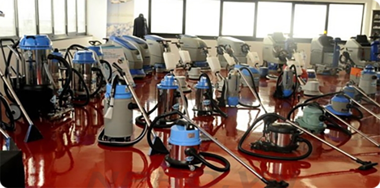 Phụ tùng và dụng cụ