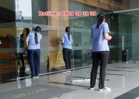 Dịch vụ lau kính